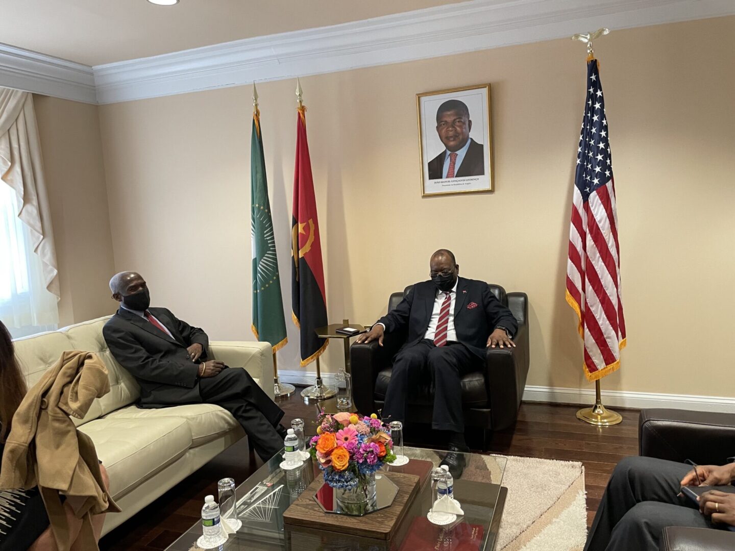 Visita de Cortesia - Embaixador Americano em Angola Tulinabo Mushingi 00001